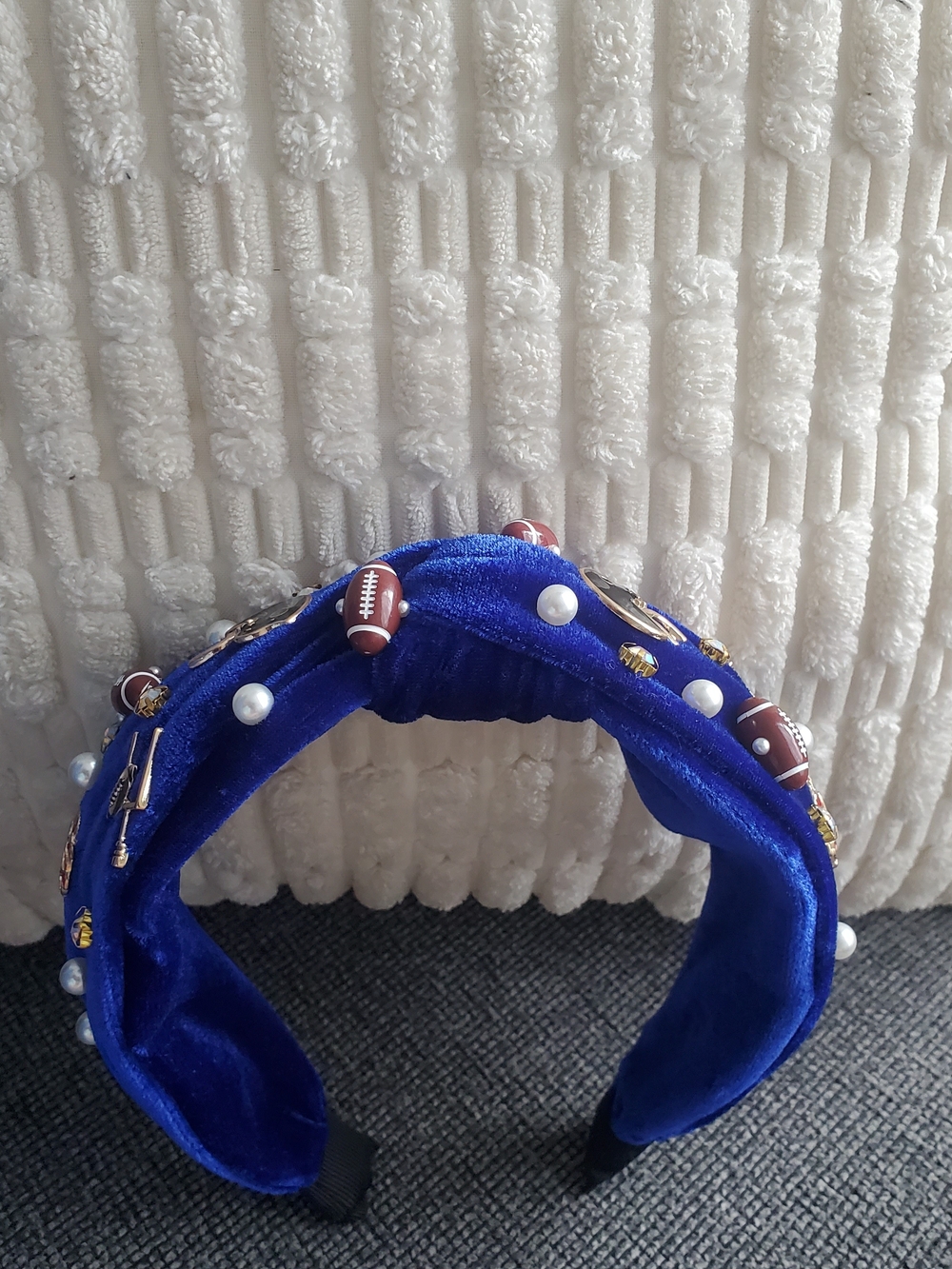 NWT- Story by Davinci Blue Velvet  Headband